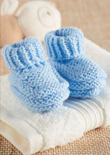 Twenty to make - Knitted Baby Bootees kosse nanat khar kosse