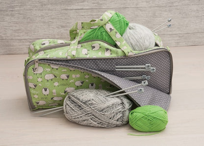 Knitting Bag with Pin Storage: Sheep